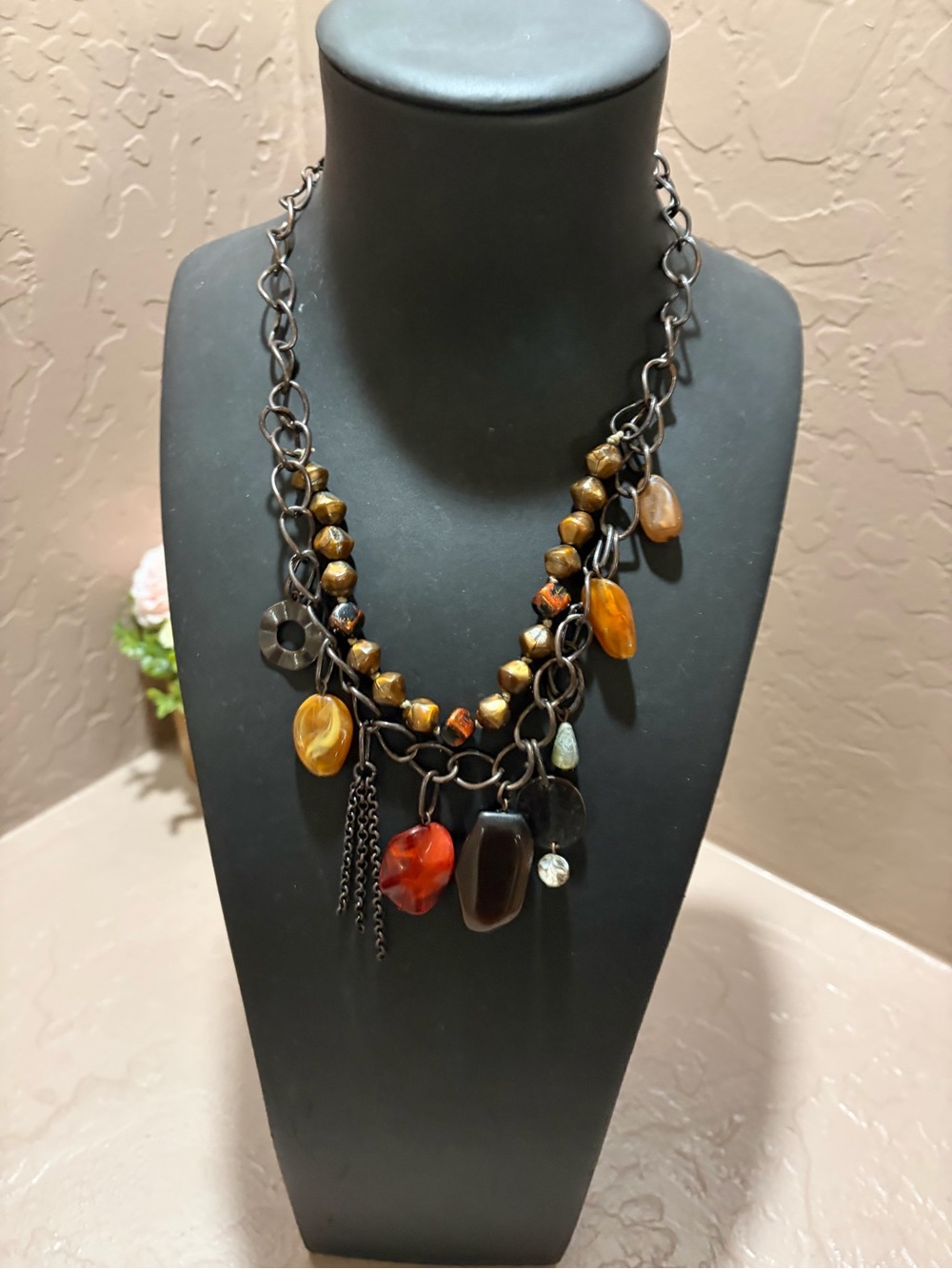 Black Oval Link 24” Chain Layered Beaded Charm Necklace Adjustable Lobster Clasp
